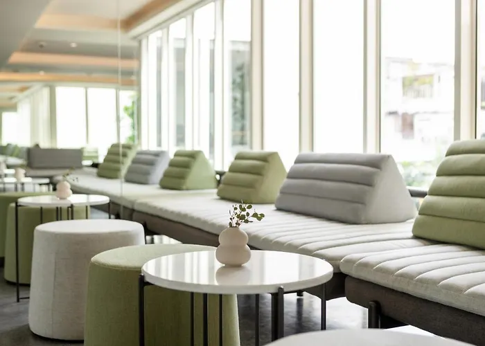 Yanh Ratchawat Hotel 4*