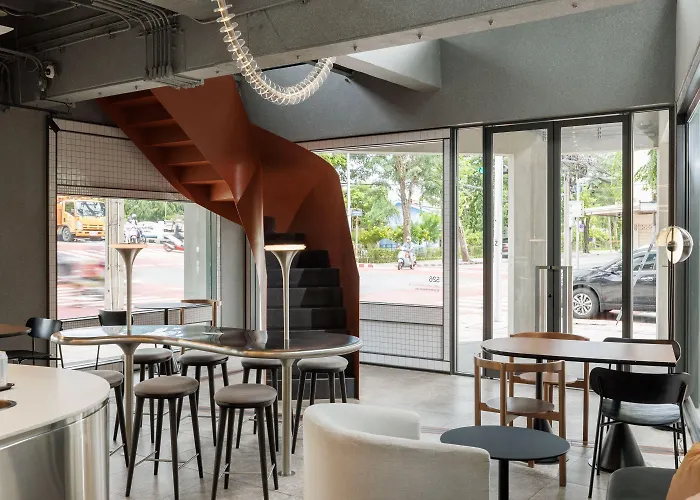 Yanh Ratchawat Hotel 4*