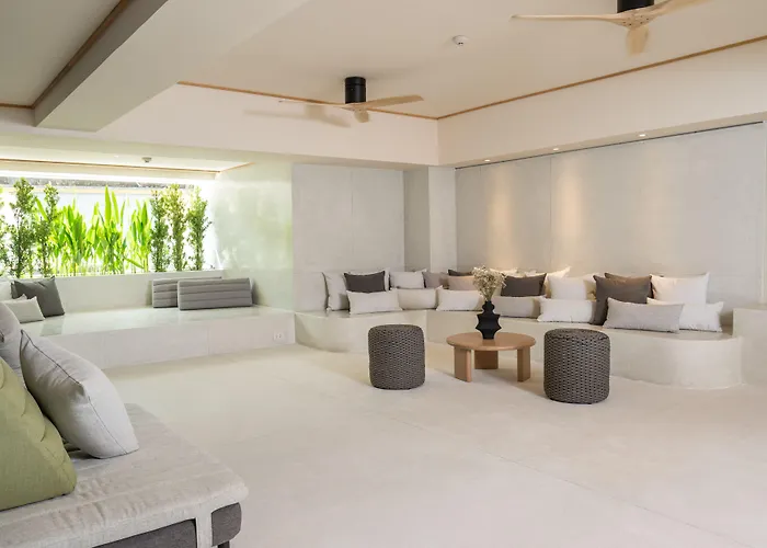 Yanh Ratchawat Hotel
