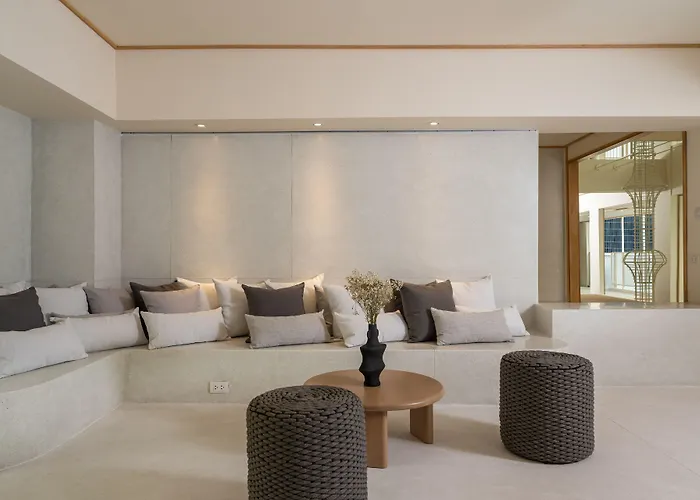 Yanh Ratchawat Hotel